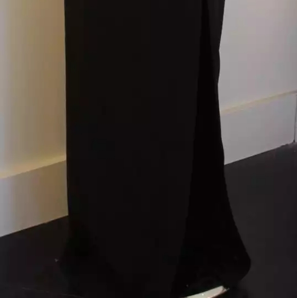 Glamorous Lucian Matis Designer Evening Gown - Picture 7 of 8